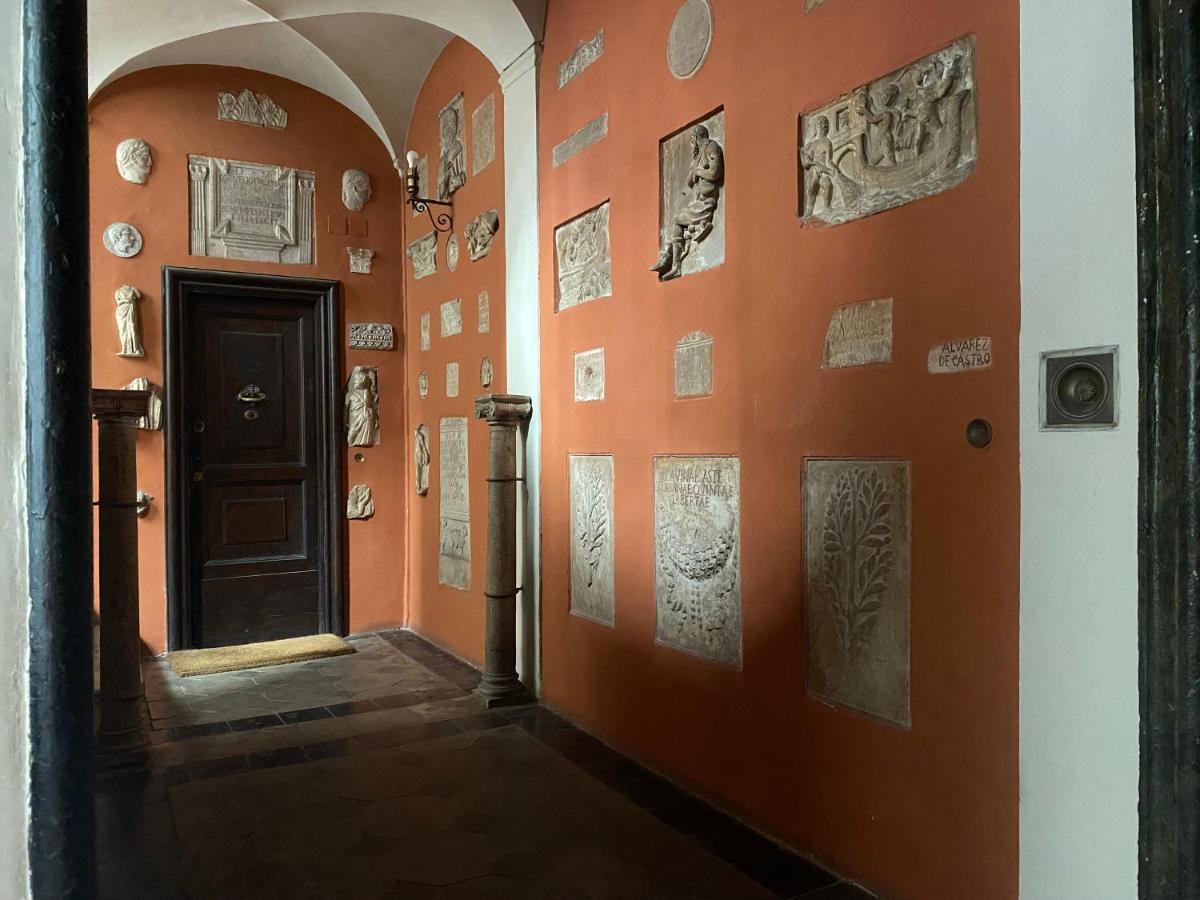 Center, Luxury & History In Via Monserrato Appartamento Roma